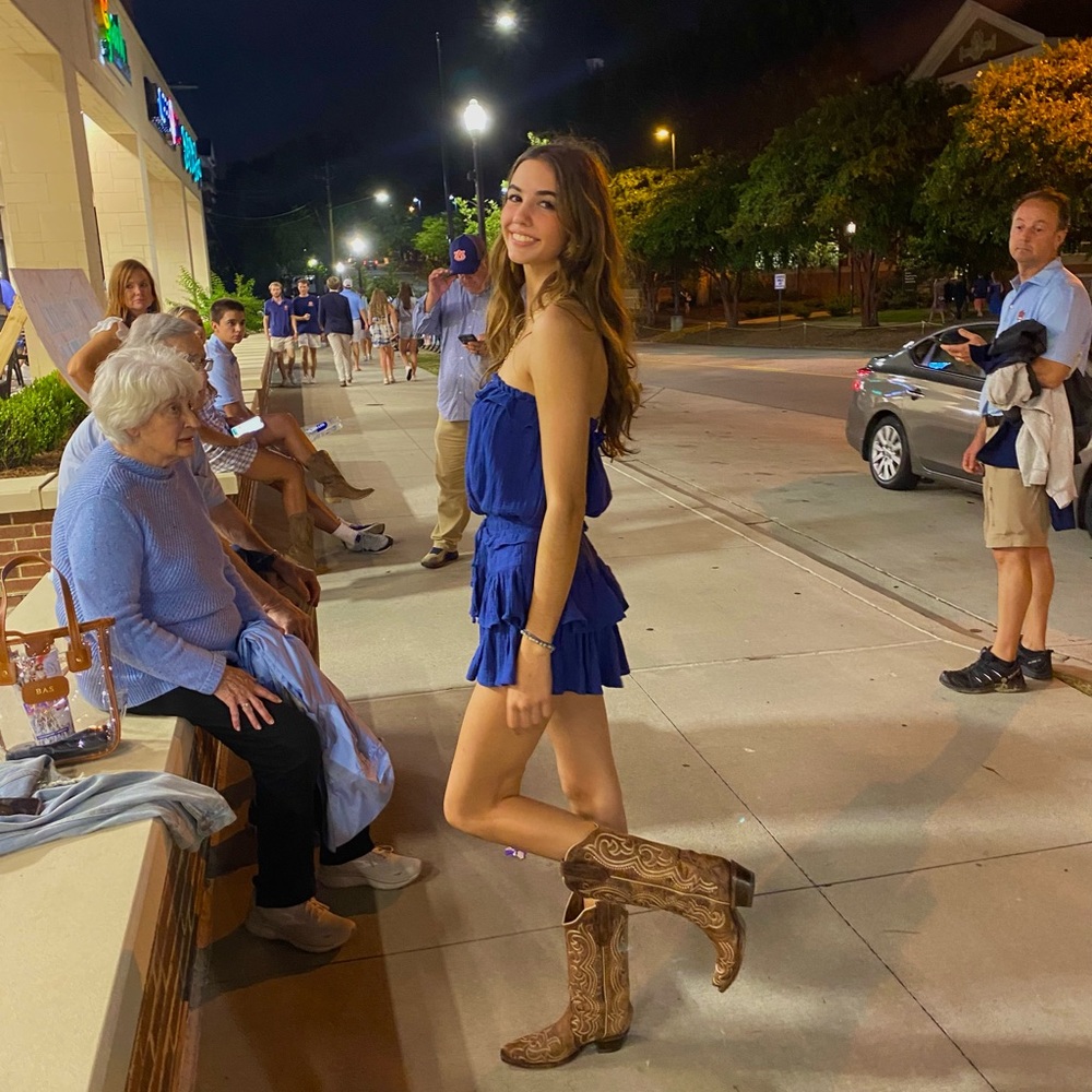 Meet your Posher, Betsy